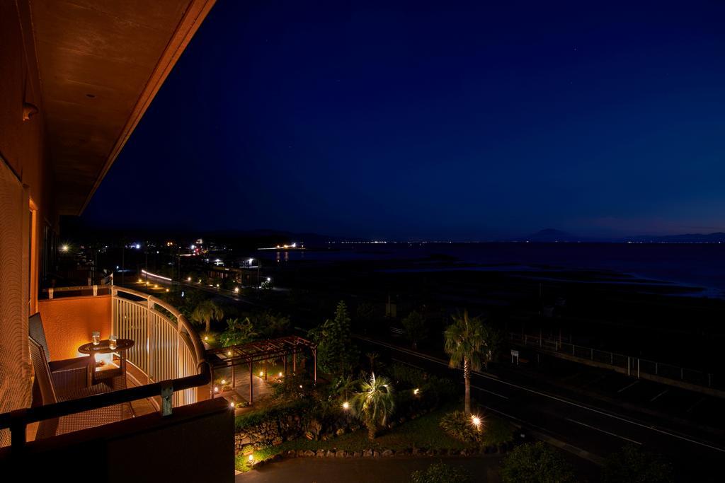 Koran No Yu Kinkouro Hotel Ibusuki Exterior foto