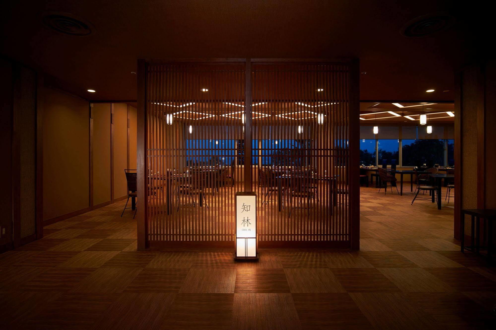 Koran No Yu Kinkouro Hotel Ibusuki Exterior foto